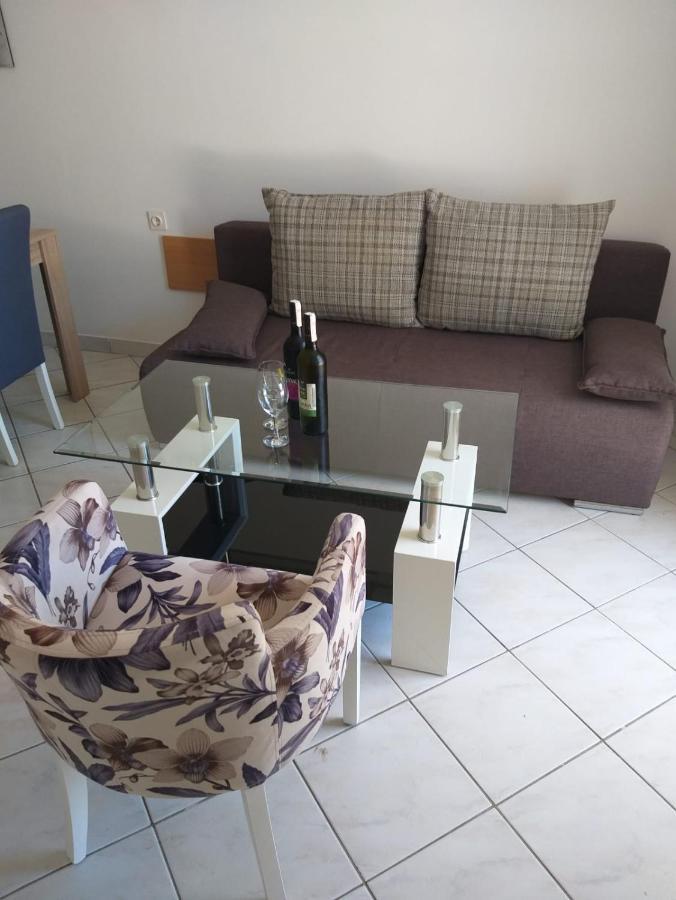 Apartmani Ana Tribalj Dış mekan fotoğraf