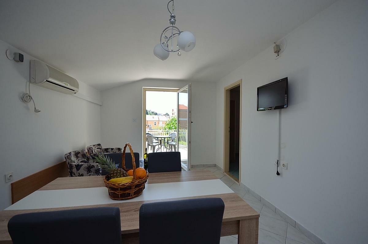 Apartmani Ana Tribalj Dış mekan fotoğraf